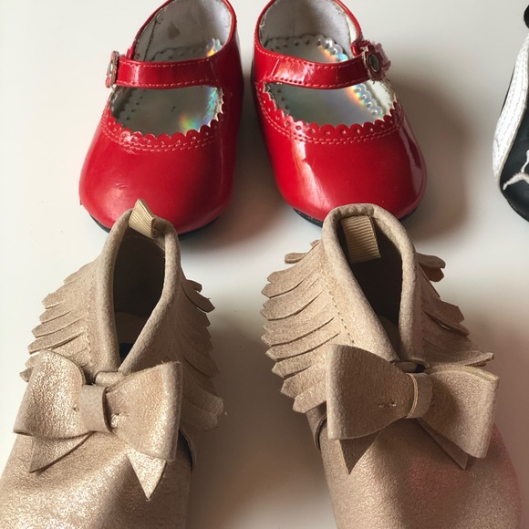 Leather baby girl walking shoes all for $55 - Picture 2 of 12